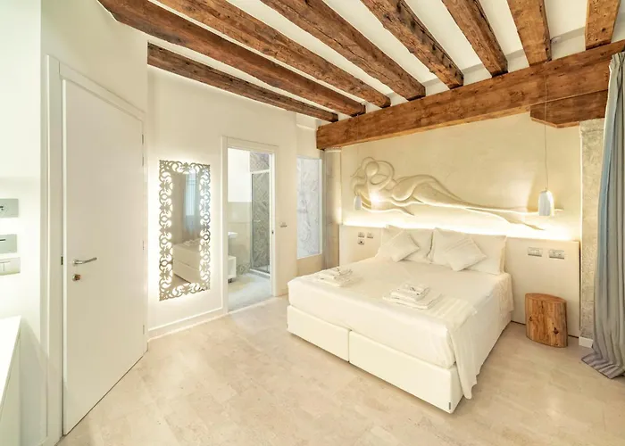 Ca' De La Fonte - Wenice Deep Culture 4*