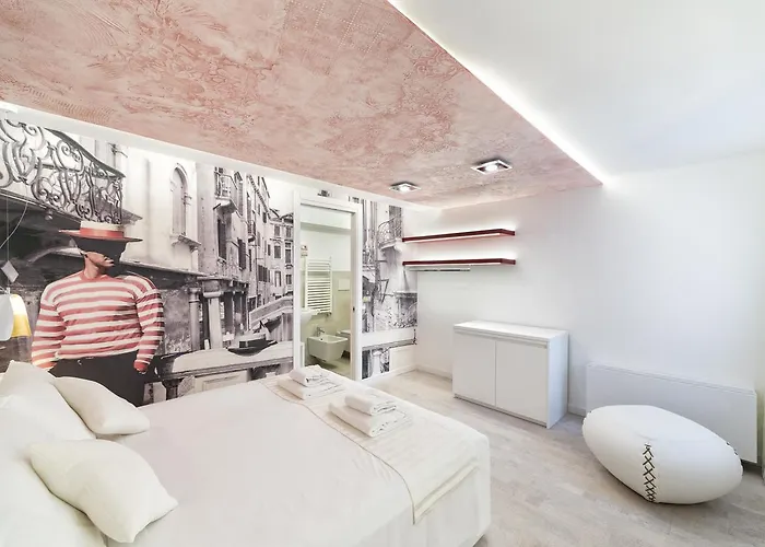 Ca' De La Fonte - Wenice Deep Culture Guest house