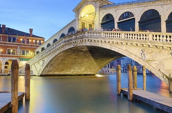 Ca' De La Fonte - Wenice Deep Culture Pensionat