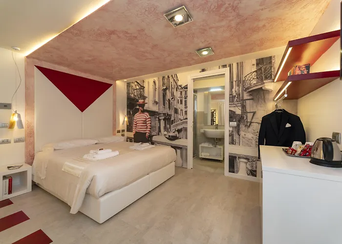 Pensionat Ca' De La Fonte - Wenice Deep Culture 3*