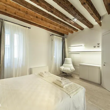 Ca' De La Fonte - Wenice Deep Culture 4* Velence