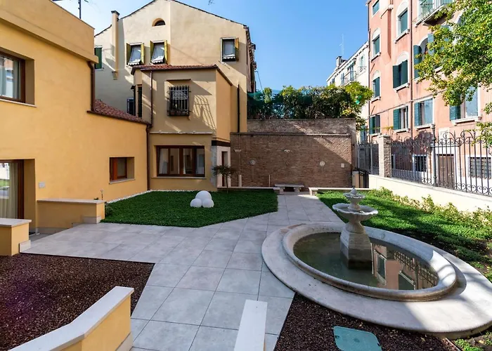 Gasthof Ca' De La Fonte - Wenice Deep Culture 3*